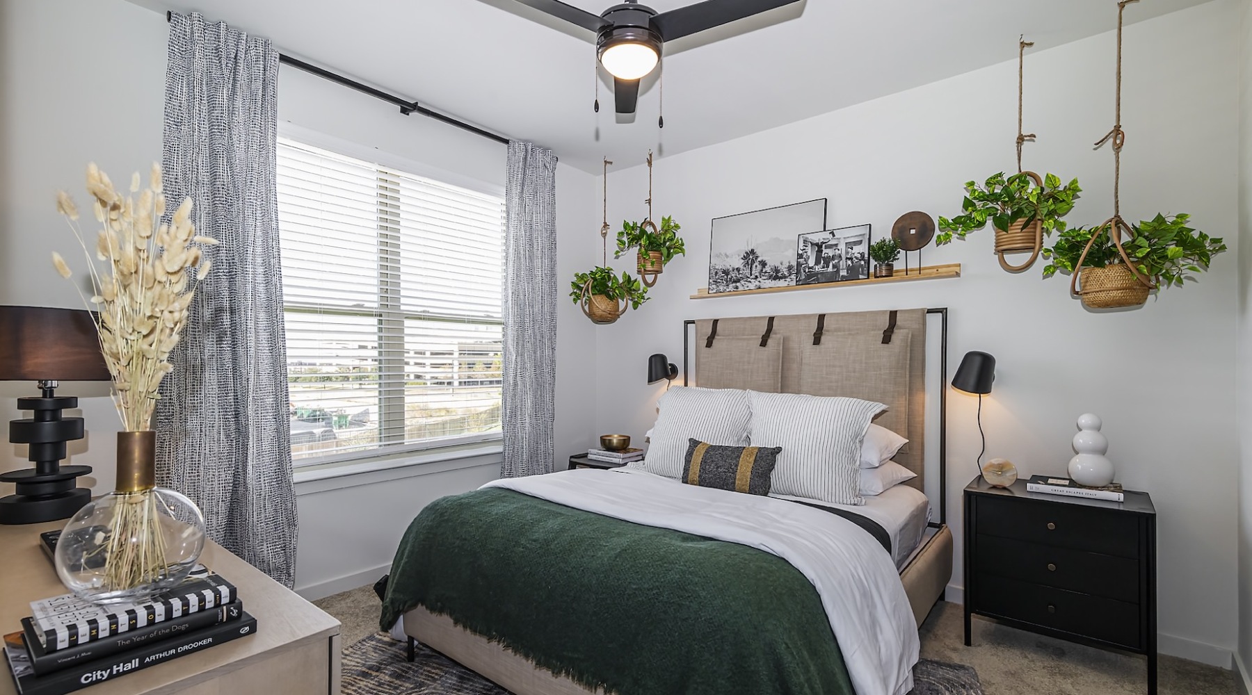 Feel at Home, Feel at Ease